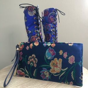 Blue Flowers Clutch